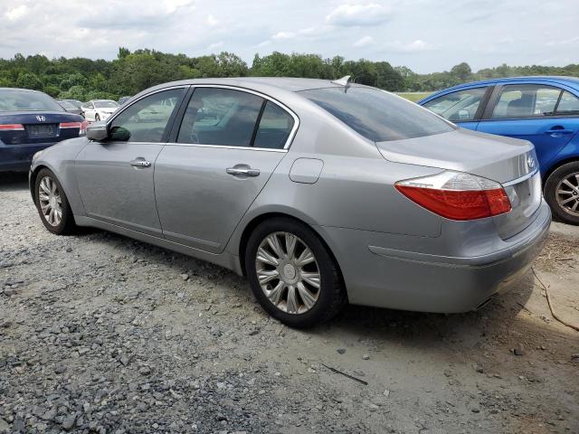 KMHGC4DE6AU097536 - 2010 HYUNDAI GENESIS 3.8L SILVER photo 2