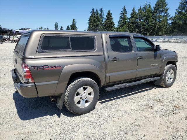 3TMLU4EN0EM136162 - 2014 TOYOTA TACOMA DOUBLE CAB BROWN photo 3