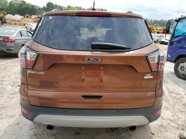 1FMCU0GD7HUB05239 - 2017 FORD ESCAPE SE BROWN photo 6