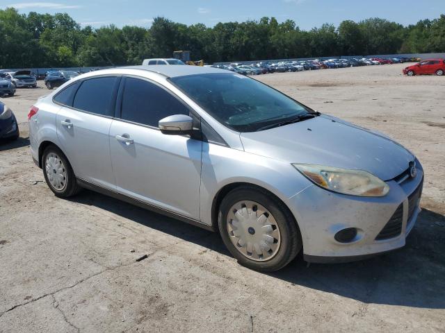 1FADP3F26EL393926 - 2014 FORD FOCUS SE SILVER photo 4