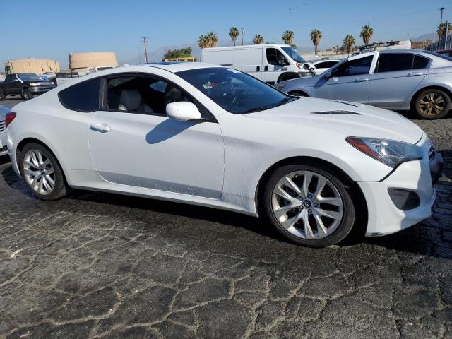 KMHHT6KD2DU107963 - 2013 HYUNDAI GENESIS CO 2.0T WHITE photo 4