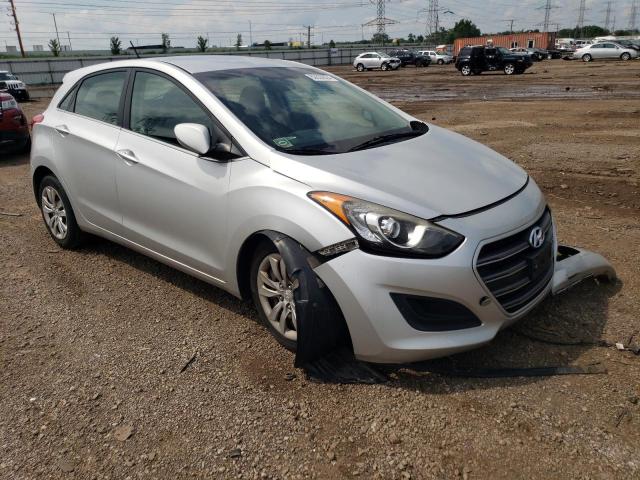 KMHD35LH7GU300575 - 2016 HYUNDAI ELANTRA GT SILVER photo 4