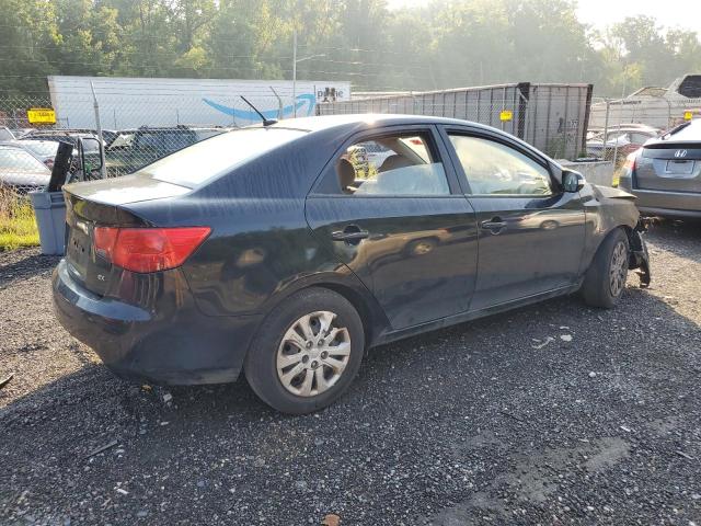 KNAFU4A29A5235682 - 2010 KIA FORTE EX BLACK photo 3