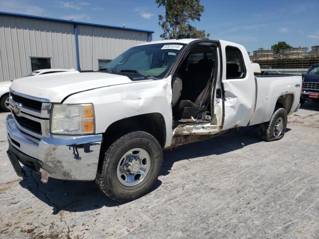 1GC5KVBG7AZ239467 - 2010 CHEVROLET 2500 K2500 HEAVY DUTY WHITE photo 1