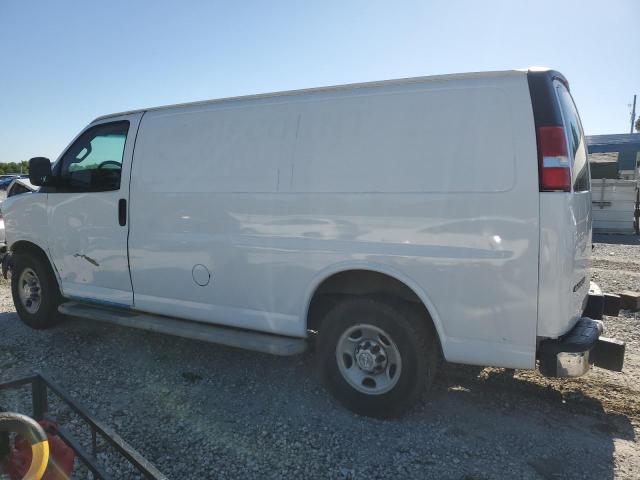 1GCWGAFGXK1322884 - 2019 CHEVROLET EXPRESS G2 WHITE photo 2