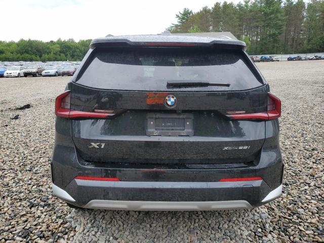 WBX73EF09P5Y13038 - 2023 BMW X1 XDRIVE28I BLACK photo 6