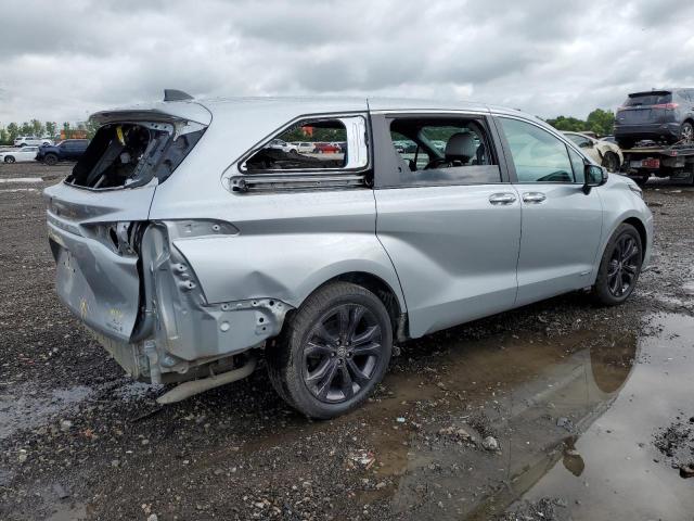 5TDXRKEC3MS003948 - 2021 TOYOTA SIENNA XSE SILVER photo 3