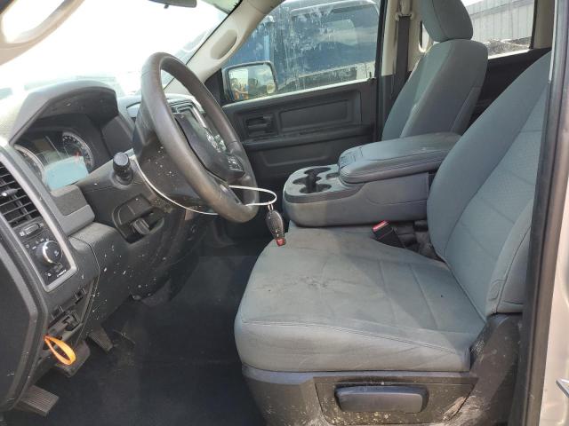 1C6RR7FG2JS264179 - 2018 RAM 1500 ST Сріблястий фото 7