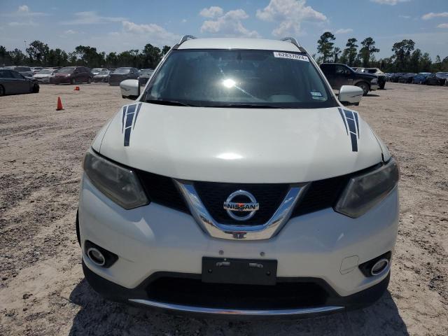 5N1AT2MT9FC810080 - 2015 NISSAN ROGUE S WHITE photo 5