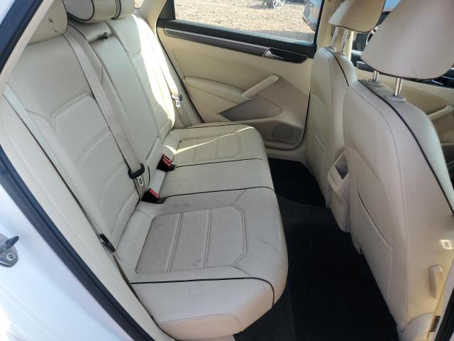 1VWDT7A36HC015040 - 2017 VOLKSWAGEN PASSAT R-LINE Ağ foto 10
