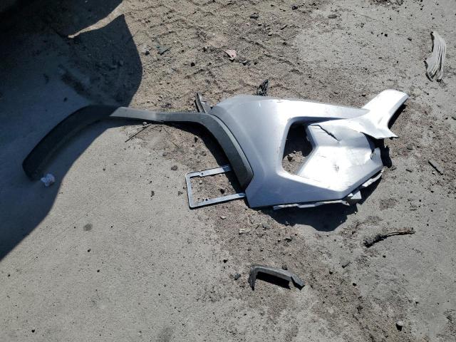 2T3F1RFV2LC098920 - 2020 TOYOTA RAV4 LE SILVER photo 13