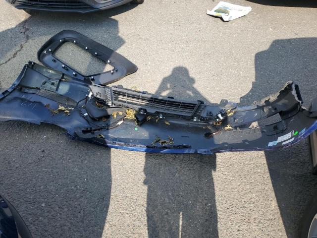 7SAYGAEE0PF637428 - 2023 TESLA MODEL Y Blau Foto 12