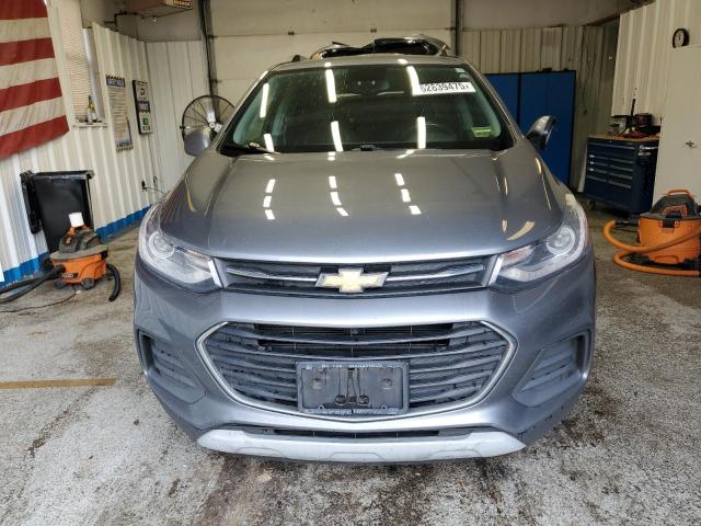 KL7CJPSB7KB835275 - 2019 CHEVROLET TRAX 1LT Gris photo 5