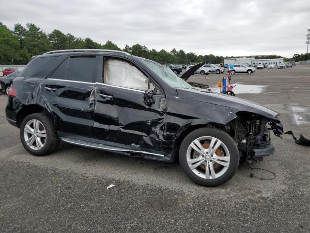 4JGDA5HB4DA112975 - 2013 MERCEDES-BENZ ML 350 4MATIC BLACK photo 4