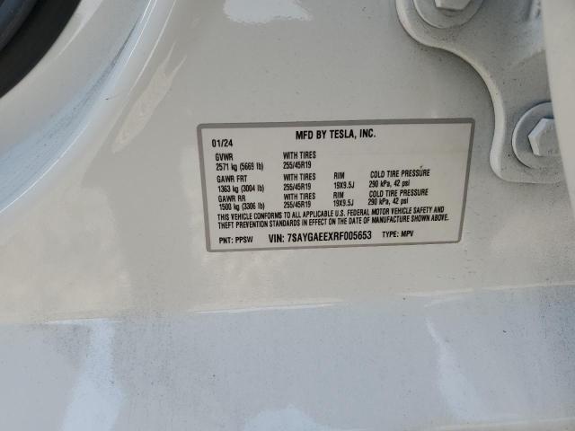 7SAYGAEEXRF005653 - 2024 TESLA MODEL Y Weiß Foto 13