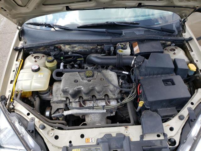 1FAFP33P42W232543 - 2002 FORD FOCUS LX GOLD photo 11