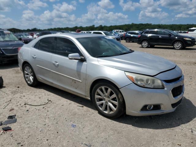 1G11D5SL1FF105853 - 2015 CHEVROLET MALIBU 2LT SILVER photo 4