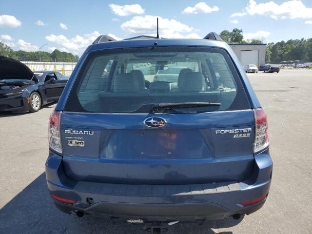 JF2SHABC1DH417201 - 2013 SUBARU FORESTER 2.5X 蓝色 照片 6