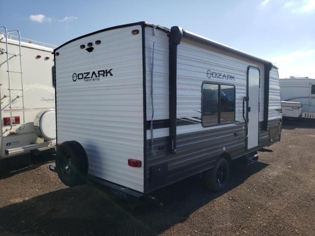 5ZT2ZKFC2MG401637 - 2021 FRRV TRAILER WHITE photo 4