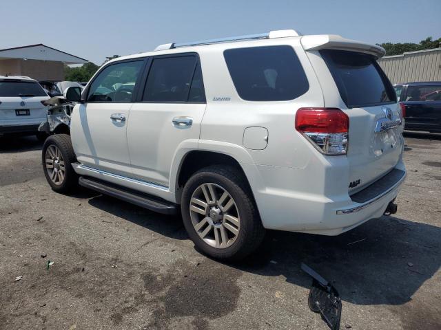 JTEBU5JR0C5084752 - 2012 TOYOTA 4RUNNER SR5 WHITE photo 2