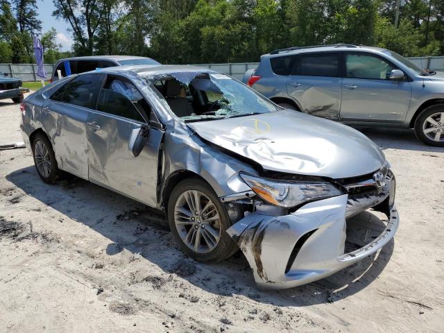 4T1BF1FK1FU894013 - 2015 TOYOTA CAMRY 4D 2 LE SILVER photo 4