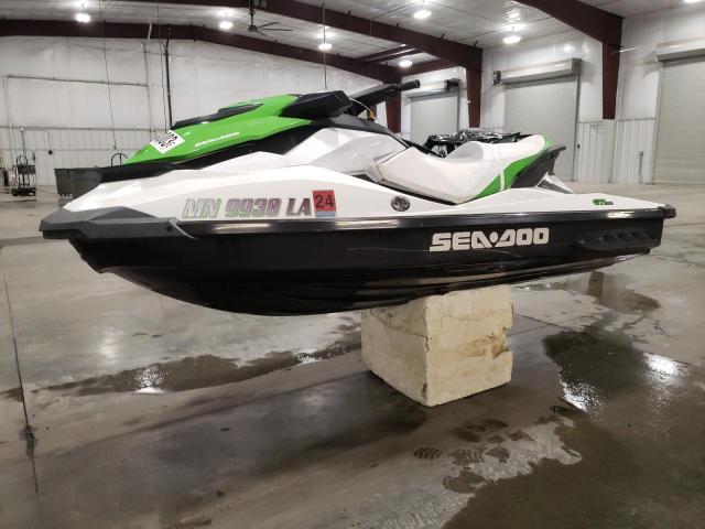 YDV33396C313 - 2013 SEAD JETSKI WHITE photo 2