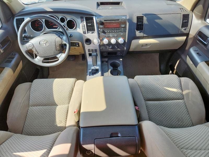 5TFRM5F11BX025654 - 2011 TOYOTA TUNDRA DOUBLE CAB SR5 WHITE photo 8