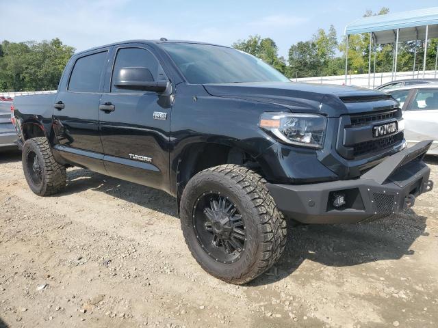 5TFDW5F14EX386112 - 2014 TOYOTA TUNDRA CREWMAX SR5 BLACK photo 4