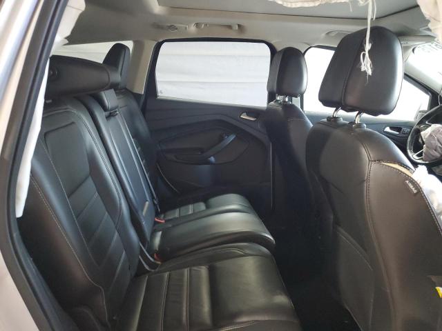 1FMCU9J92HUB93903 - 2017 FORD ESCAPE TITANIUM SILVER photo 11