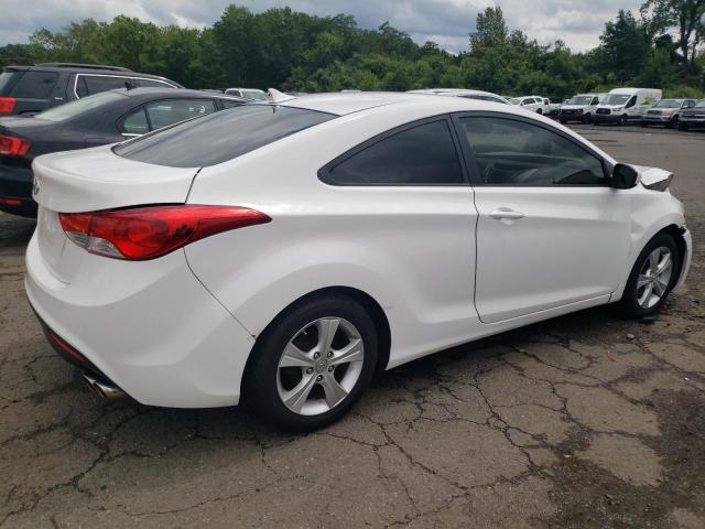 KMHDH6AE5DU011142 - 2013 HYUNDAI ELANTRA CO GS WHITE photo 3