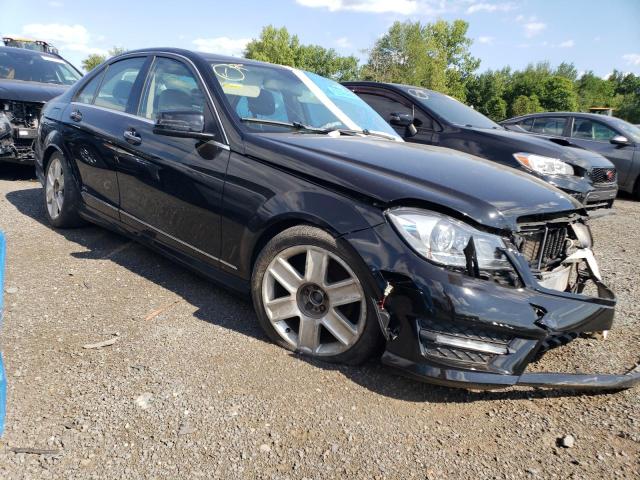 WDDGF8BB7CR226715 - 2012 MERCEDES-BENZ C 300 4MATIC BLACK photo 4