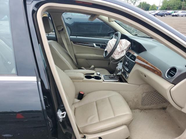 WDDGF8BB7CR226715 - 2012 MERCEDES-BENZ C 300 4MATIC BLACK photo 7
