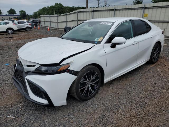 4T1G31AK5PU618361 - 2023 TOYOTA CAMRY SE NIGHT SHADE WHITE photo 1