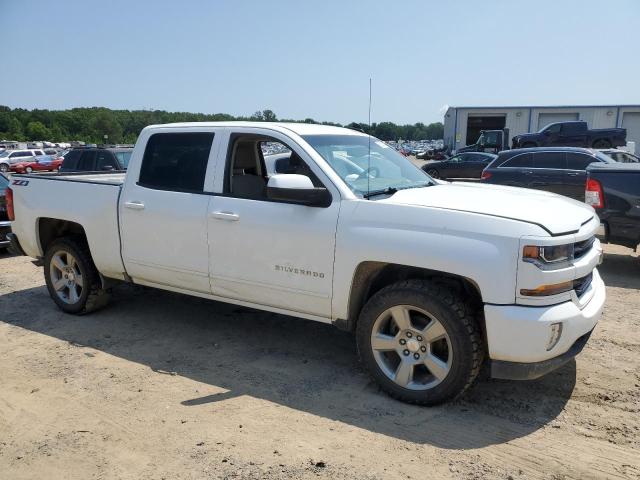 3GCUKRECXJG546529 - 2018 CHEVROLET SILVERADO K1500 LT WHITE photo 4