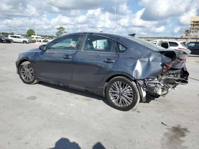 3KPF54AD8PE574917 - 2023 KIA FORTE GT LINE GRAY photo 2