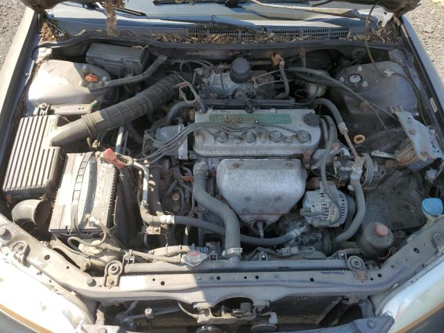 1HGCG6658XA016516 - 1999 HONDA ACCORD LX GRAY photo 11