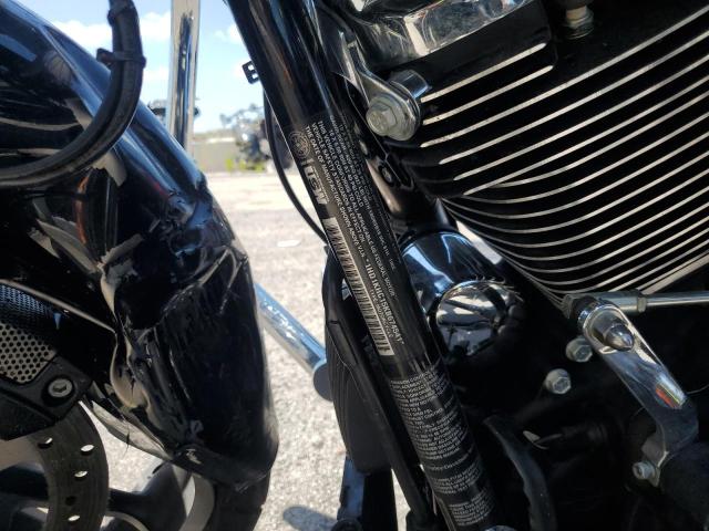 1HD1KHC15KB674541 - 2019 HARLEY-DAVIDSON FLTRX შავი ფოტო 9