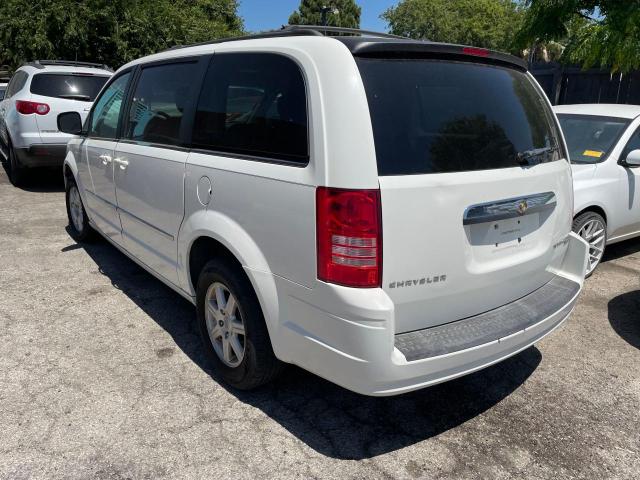 2A4RR5D17AR249801 - 2010 CHRYSLER TOWN & COU TOURING WHITE photo 3