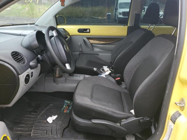 3VWBK21C32M404494 - 2002 VOLKSWAGEN NEW BEETLE GL 黄色 照片 7