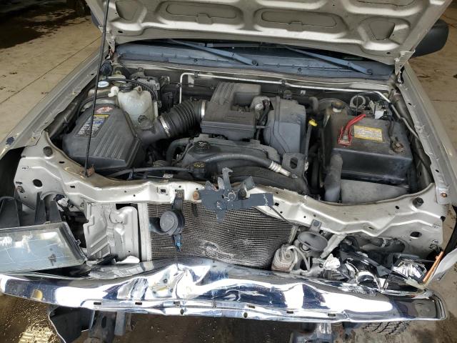 1GCDT136348202241 - 2004 CHEVROLET COLORADO SILVER photo 11