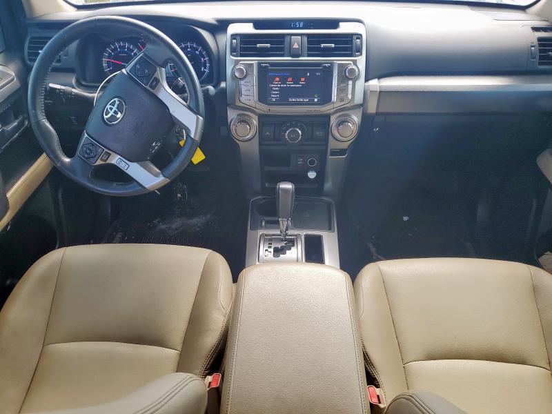 JTEZU5JR6G5130959 - 2016 TOYOTA 4RUNNER SR5 黑色 照片 8