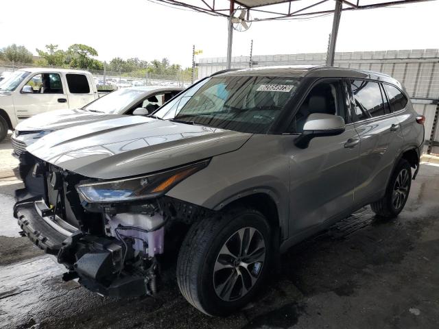 5TDGZRBH0MS154495 - 2021 TOYOTA HIGHLANDER XLE Մոխրագույն լուսանկար 1