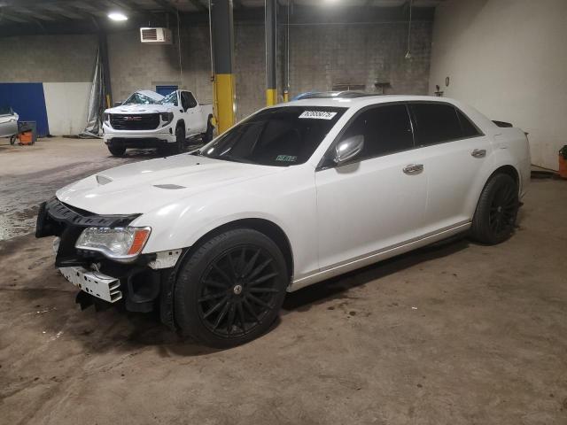 2011 CHRYSLER 300C, 