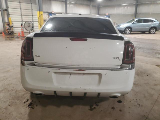 2C3CK6CT7BH585890 - 2011 CHRYSLER 300C WHITE photo 6