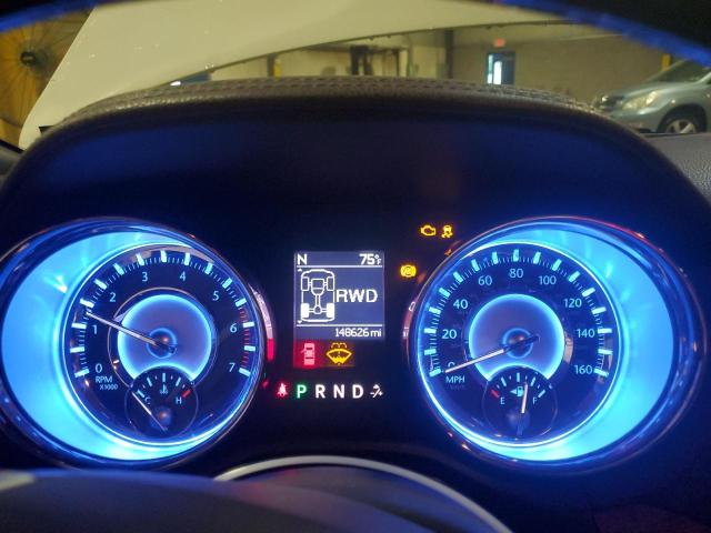 2C3CK6CT7BH585890 - 2011 CHRYSLER 300C WHITE photo 9