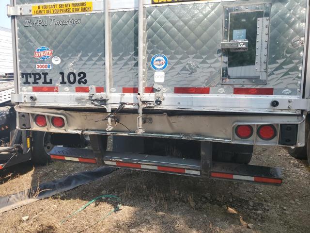 3UTVS2537P8875503 - 2023 UTILITY VS2RA Weiß Foto 9