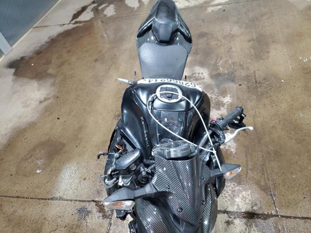 JKAZR2A10KA003844 - 2019 KAWASAKI ZR900 BLACK photo 5