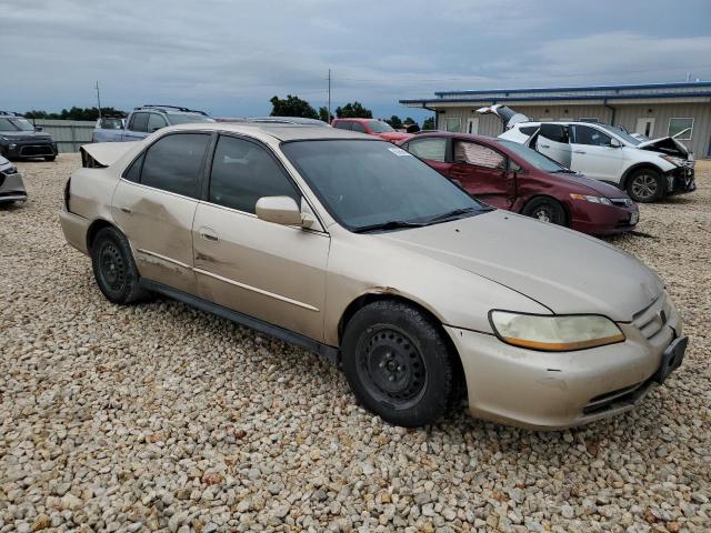 1HGCG66551A074770 - 2001 HONDA ACCORD LX BEIGE photo 4