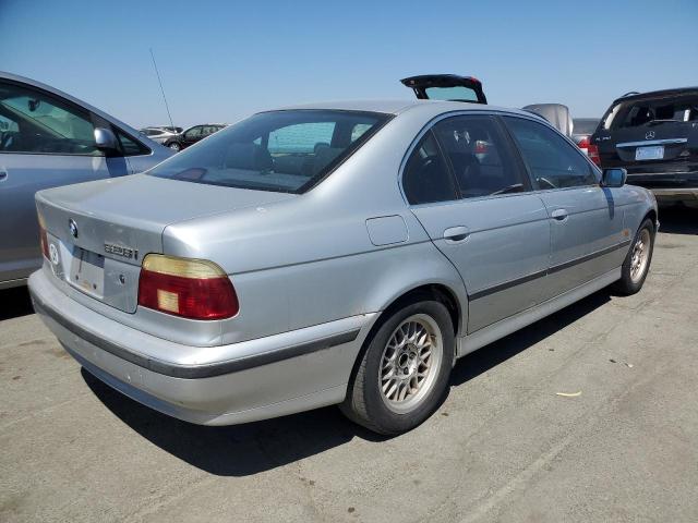 WBADM6347YGV01281 - 2000 BMW 5 SERIES I AUTOMATIC SILVER photo 3