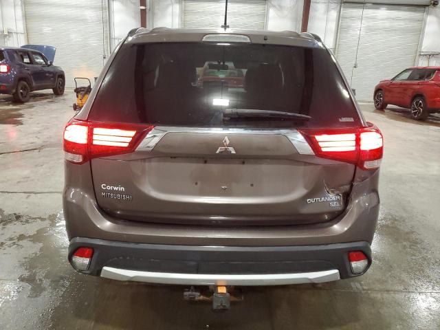 JA4AZ3A39GZ018758 - 2016 MITSUBISHI OUTLANDER SE BROWN photo 6